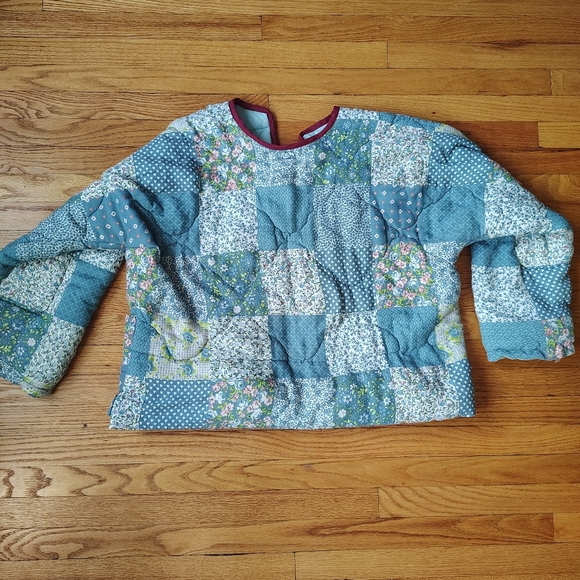 Handmade Floral Quilted Jacket - Picture 4 of 5